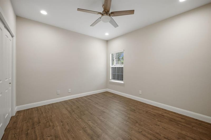 901 E Jefferson Street, Van Alstyne TX 75495 - Photo 28