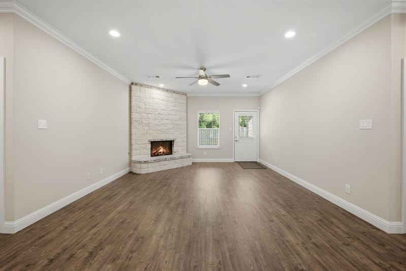 901 E Jefferson Street, Van Alstyne TX 75495 - Photo 10