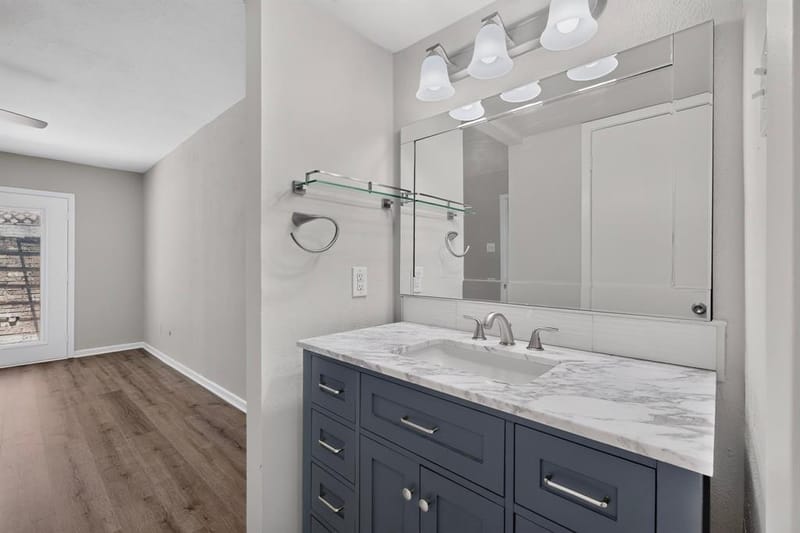 13786 Brookgreen Circle, Dallas TX 75240 - Photo 17