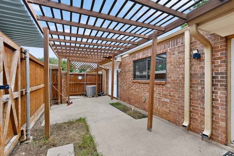 13786 Brookgreen Circle, Dallas TX 75240 - Photo 20