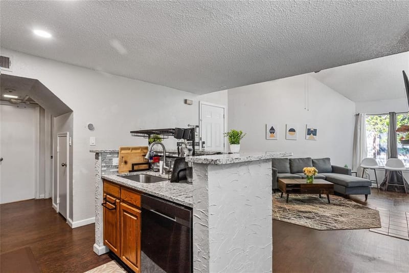 2314 Bamboo Drive # I203, Arlington TX 76006 - Photo 8