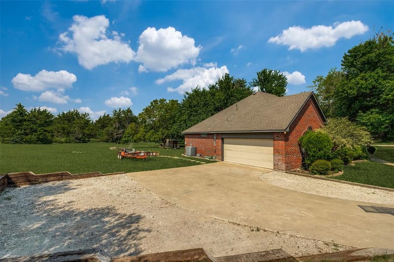 305 Cedar Hill Circle, Lowry Crossing TX 75407 - Photo 7