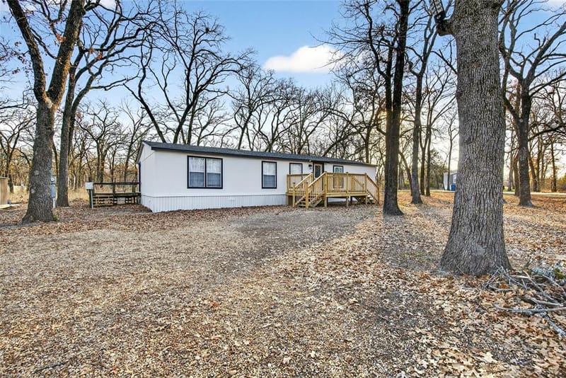 237 Wildflower Drive, Gun Barrel City TX 75156 - Photo 3