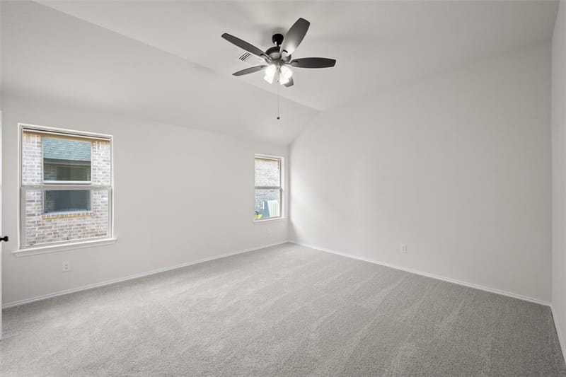 2825 Holstein Drive, Midlothian TX 76065 - Photo 5