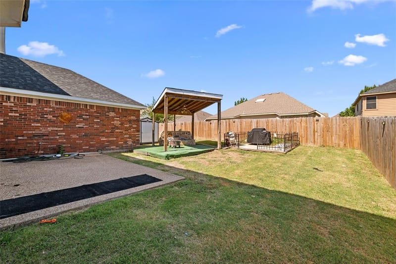 525 Magnolia Trail, DeSoto TX 75115 - Photo 33