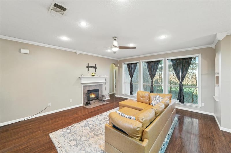 525 Magnolia Trail, DeSoto TX 75115 - Photo 11