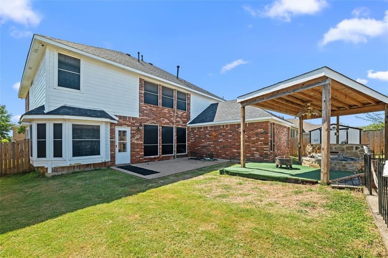 525 Magnolia Trail, DeSoto TX 75115 - Photo 35