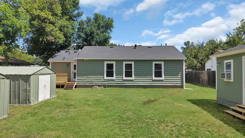 1104 E Russell Avenue, Carrollton TX 75006 - Photo 28