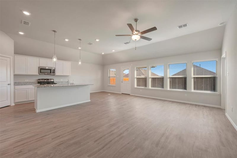 7022 Winecup Lane, Sanger TX 76266 - Photo 4