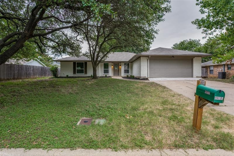 3304 Wayland Drive, Fort Worth TX 76133 - Photo 2