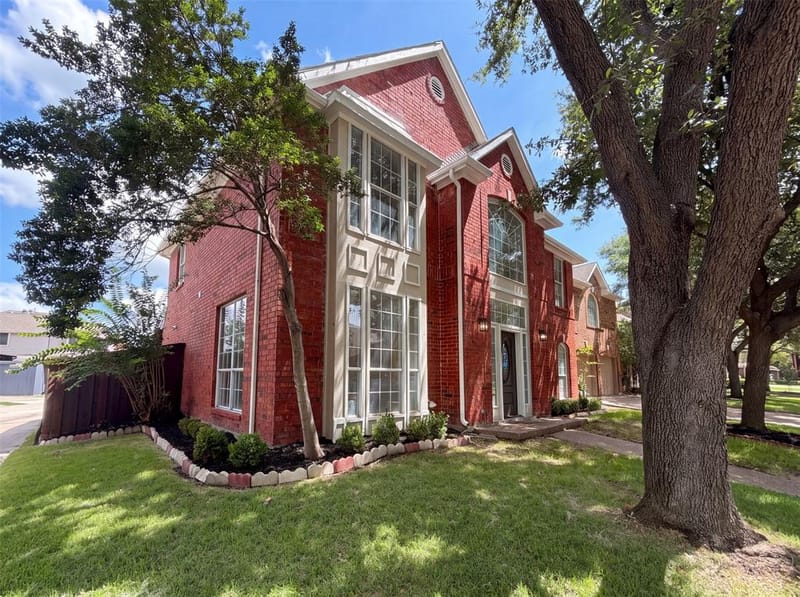 317 Riverwalk Lane, Irving TX 75063 - Photo 28