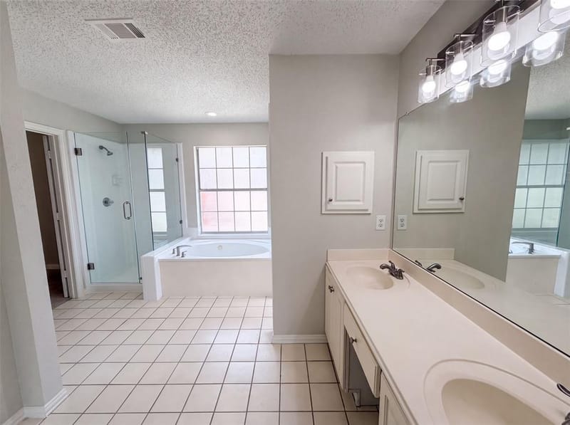 317 Riverwalk Lane, Irving TX 75063 - Photo 20