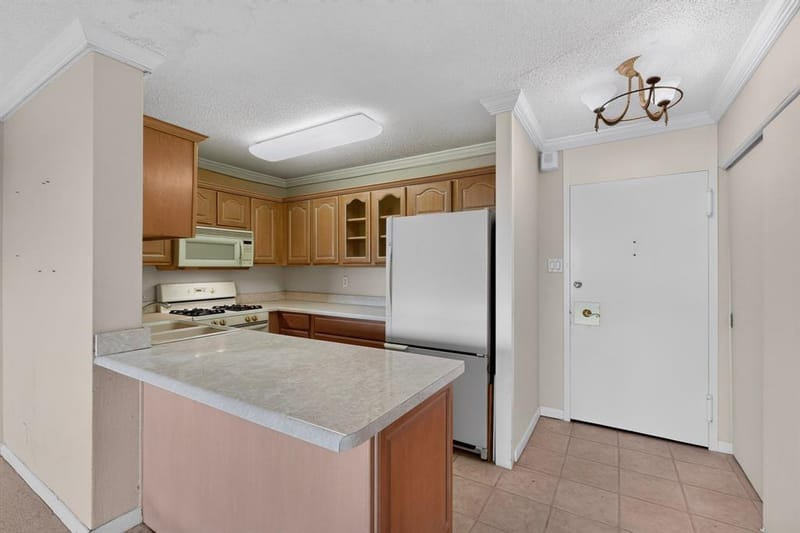 3883 Turtle Creek Boulevard # 404, Dallas TX 75219 - Photo 6
