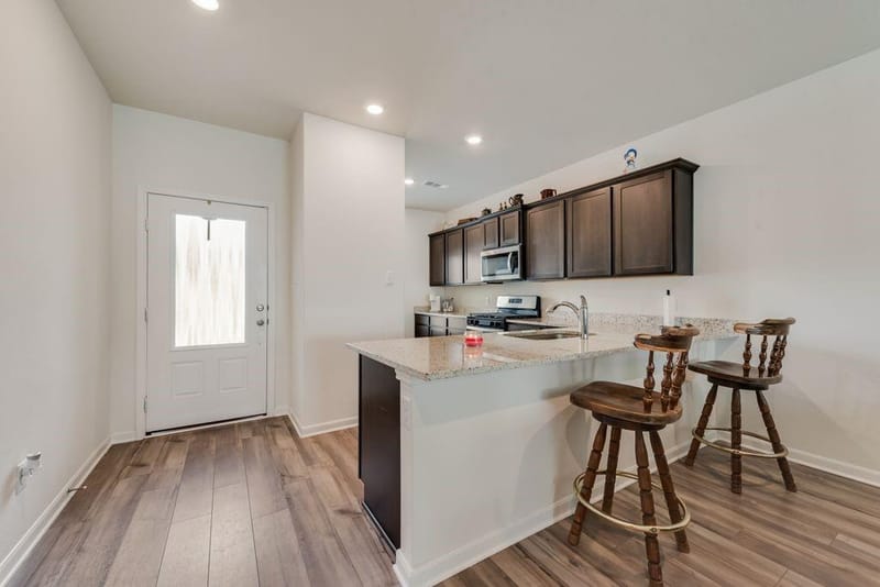 964 American Flyer Boulevard, Fort Worth TX 76108 - Photo 4