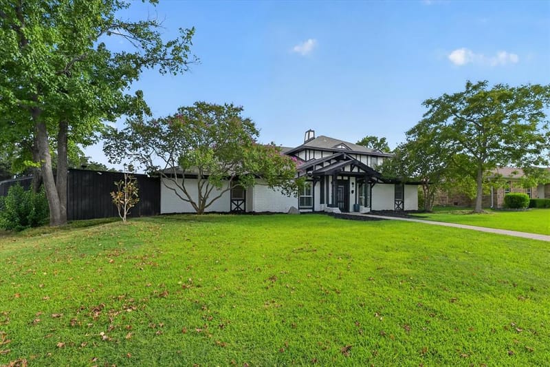 1946 Sussex Drive, Carrollton TX 75007 - Photo 34