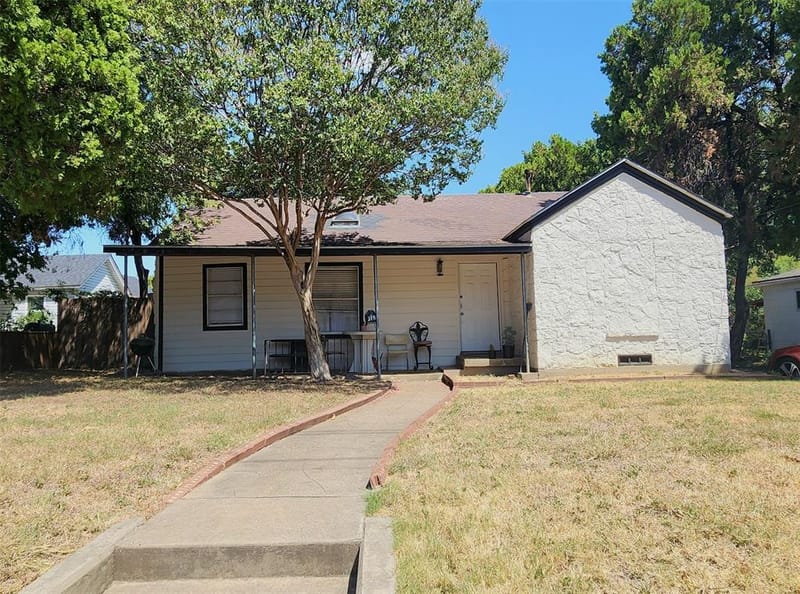 318 Macarthur Boulevard, Grand Prairie TX 75050 - Photo 16
