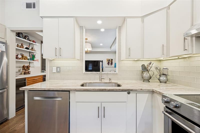 6318 Bandera Avenue # D, Dallas TX 75225 - Photo 11