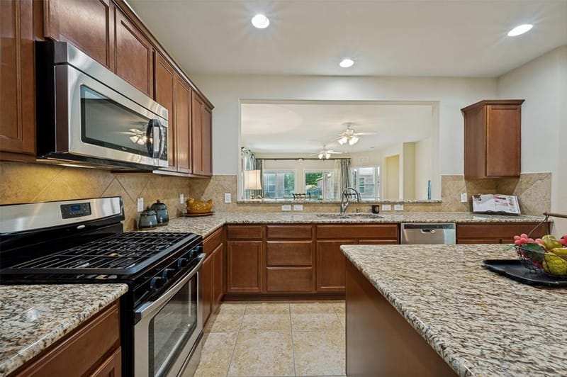 1843 Windy Hill Drive, Frisco TX 75036 - Photo 8