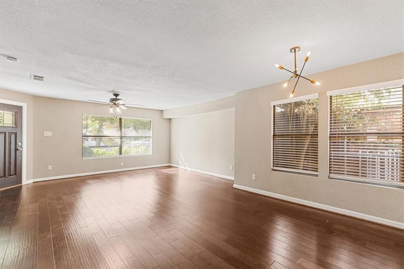 1130 S Montreal Avenue, Dallas TX 75208 - Photo 7