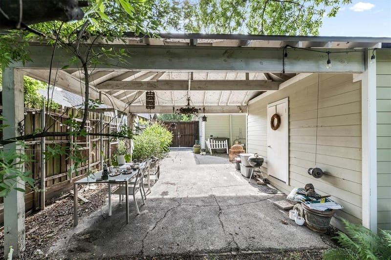 1130 S Montreal Avenue, Dallas TX 75208 - Photo 28
