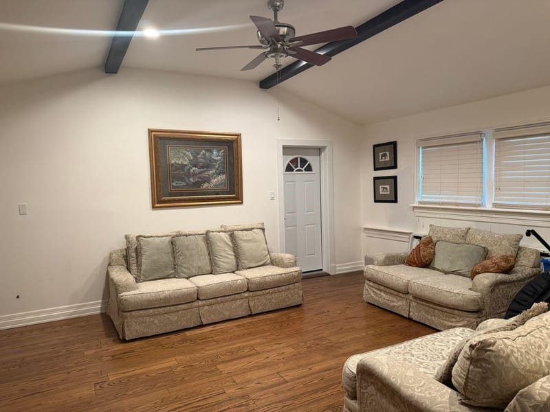 3526 W Rochelle Road, Irving TX 75062 - Photo 9