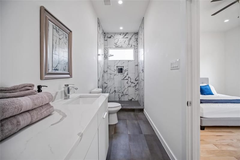 1350 Strickland Street, Dallas TX 75216 - Photo 15