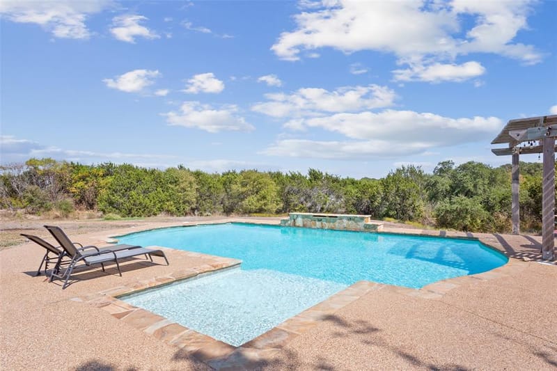 564 Sam Bass Road, McGregor TX 76657 - Photo 27