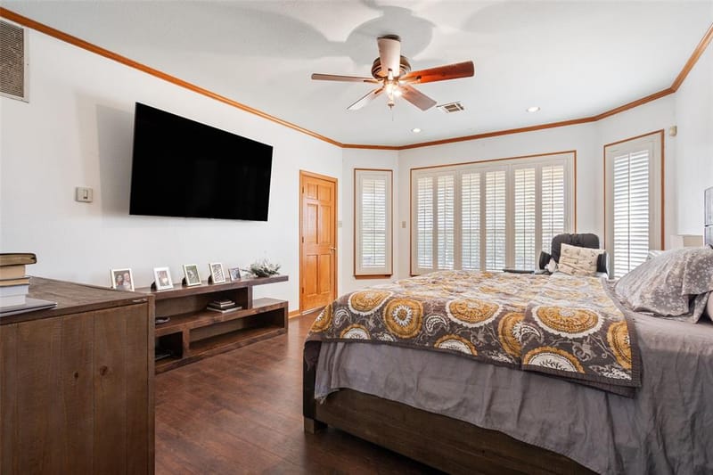 564 Sam Bass Road, McGregor TX 76657 - Photo 15