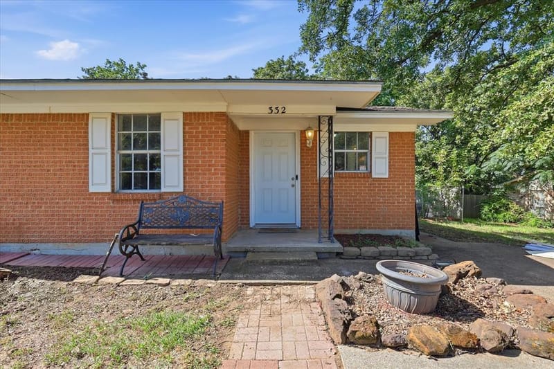 332 Ruth Street, Denton TX 76205 - Photo 6
