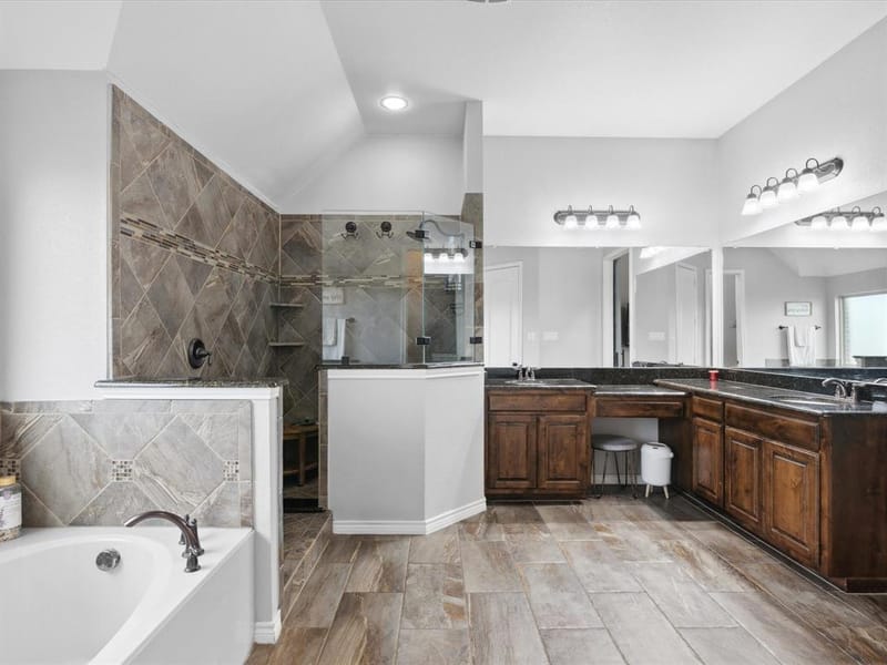 25459 Dove Hollow Drive, Justin TX 76247 - Photo 18