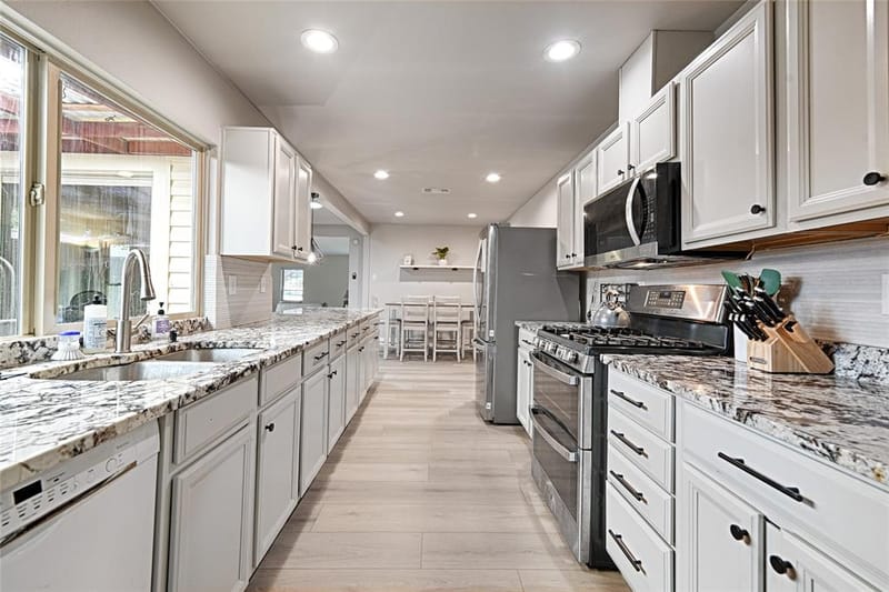 6536 Mesquite Trail, Plano TX 75023 - Photo 13