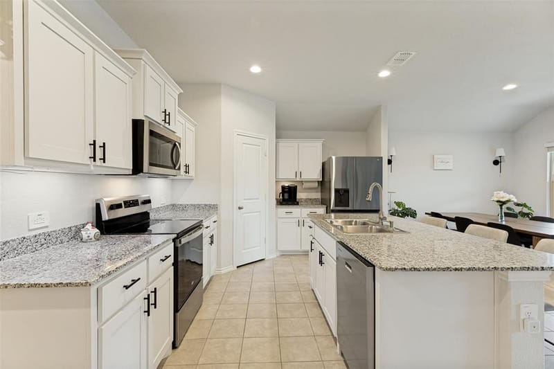 9465 Doverglen Drive, Fort Worth TX 76131 - Photo 12
