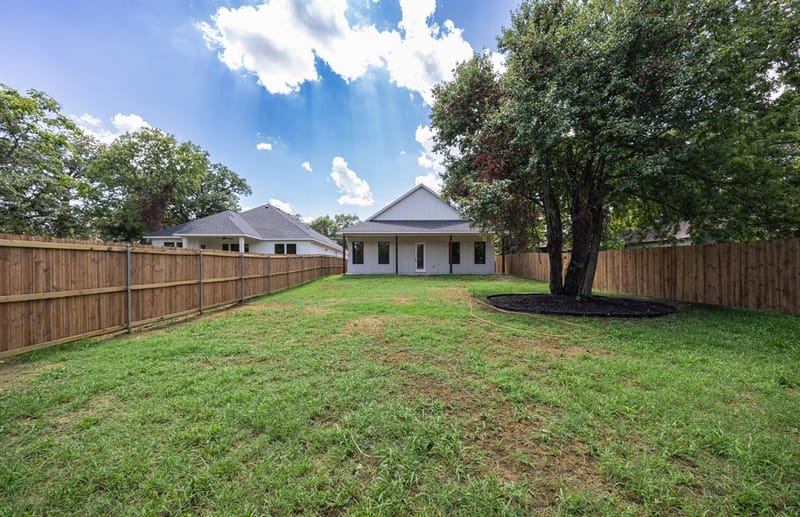 2904 Hiawatha Trail, Lake Worth TX 76135 - Photo 23