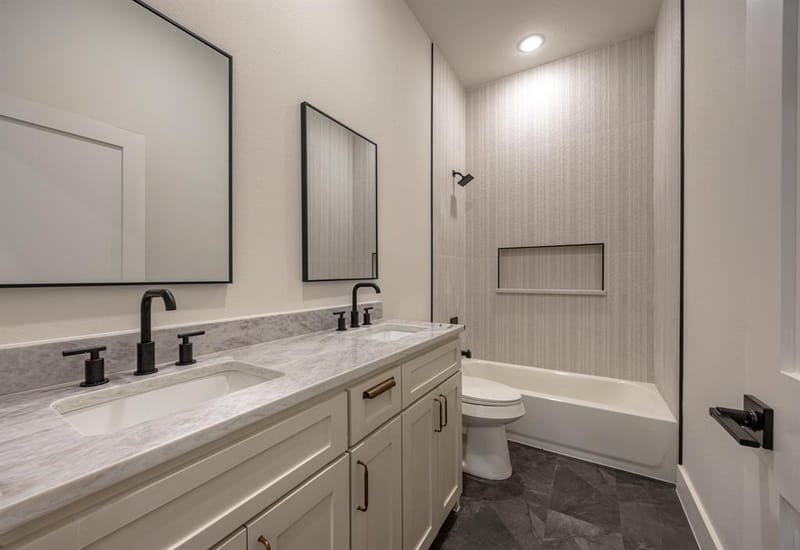 2904 Hiawatha Trail, Lake Worth TX 76135 - Photo 18