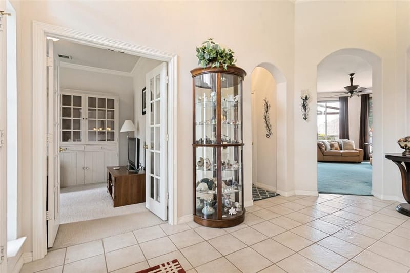 2304 Castlegate Drive, Corinth TX 76210 - Photo 5