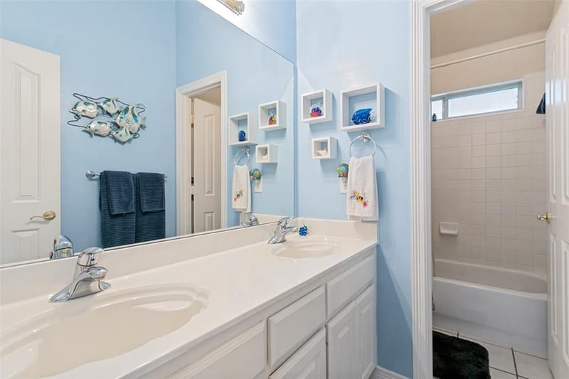 2304 Castlegate Drive, Corinth TX 76210 - Photo 19