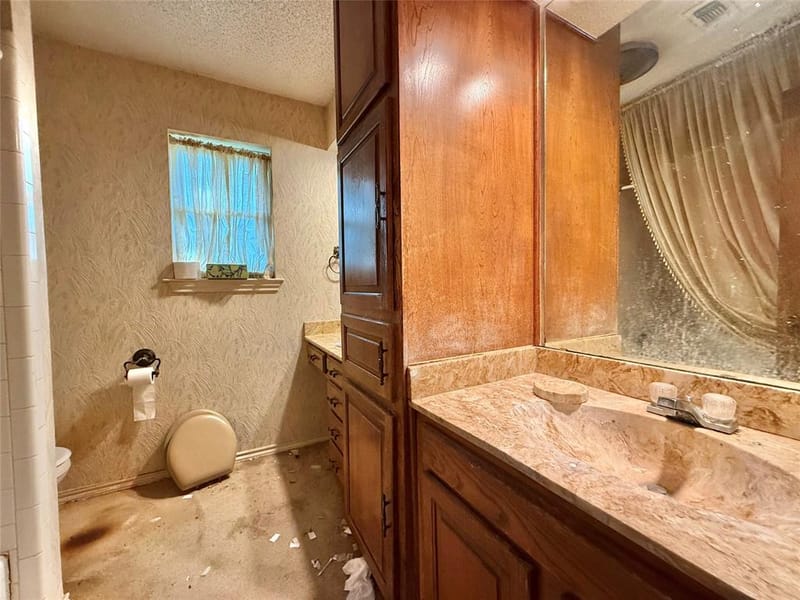 3409 Pecan Circle, Bedford TX 76021 - Photo 11
