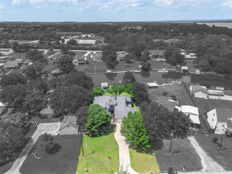 11972 Younger Court, Azle TX 76020 - Photo 2