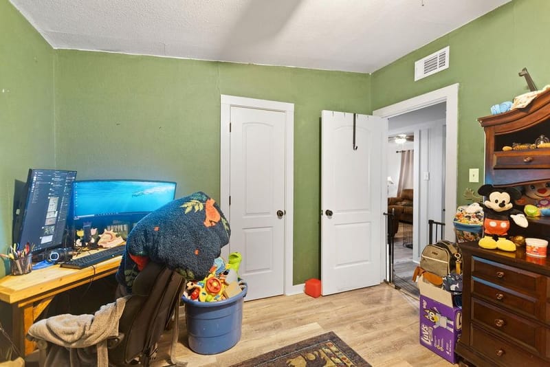801 Oak Street, Bonham TX 75418 - Photo 8