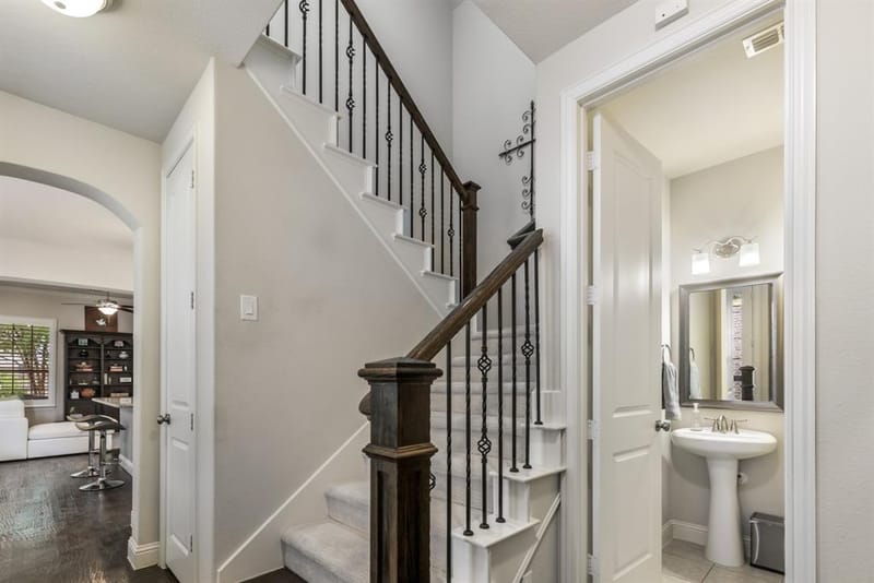 1207 Harris Hawk Way, Arlington TX 76005 - Photo 16
