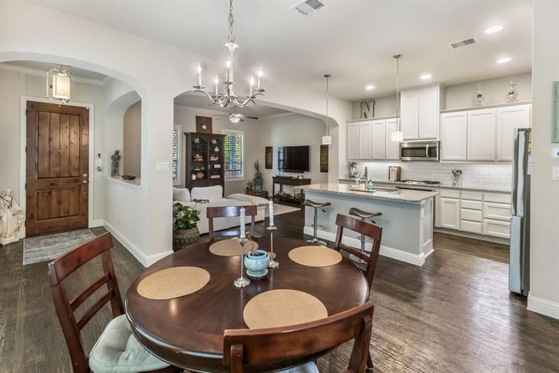 1207 Harris Hawk Way, Arlington TX 76005 - Photo 12
