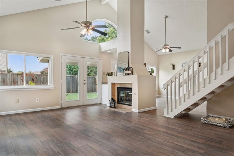 1209 Broken Arrow Trail, Carrollton TX 75007 - Photo 4