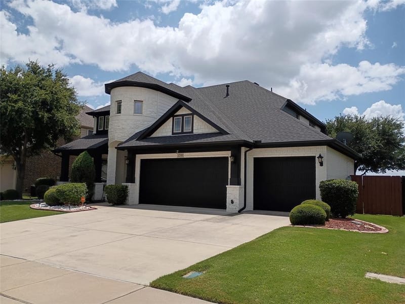 2311 Tawny Owl Road, Grand Prairie TX 75052 - Photo 3