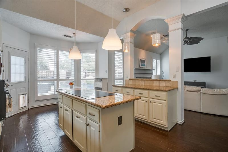 2800 Rosecliff Terrace, Grapevine TX 76051 - Photo 17