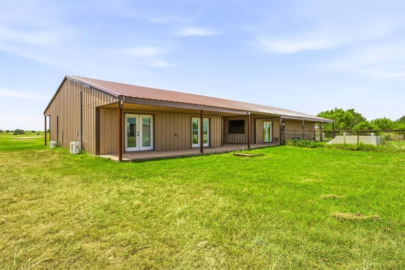 341 Wesley Chapel Road, Jacksboro TX 76458 - Photo 20