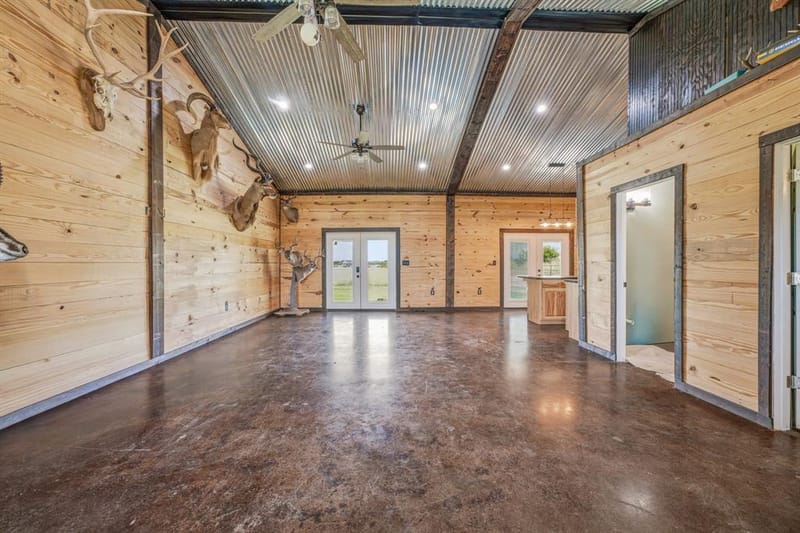 341 Wesley Chapel Road, Jacksboro TX 76458 - Photo 15