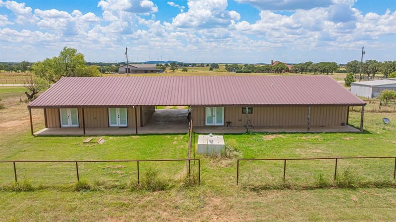 341 Wesley Chapel Road, Jacksboro TX 76458 - Photo 25