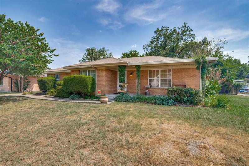 808 Branch Drive, Garland TX 75041 - Photo 24