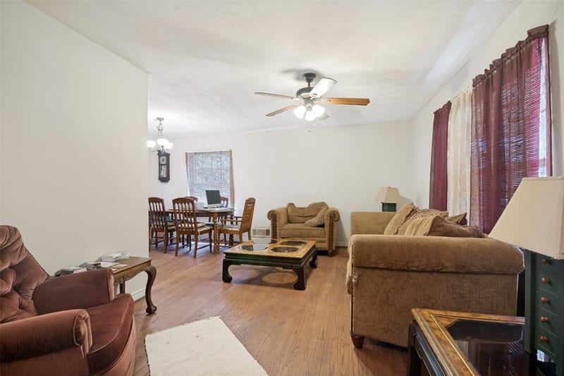 808 Branch Drive, Garland TX 75041 - Photo 8