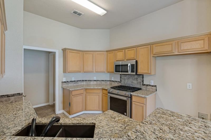416 Fox Hollow, Venus TX 76084 - Photo 6